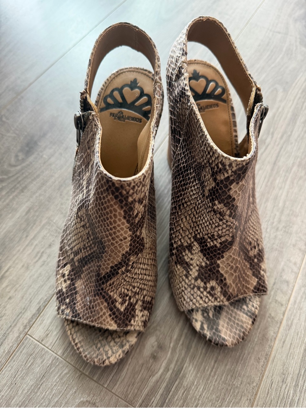 Fergalicious Brown Snake-Print Open-Toe Slingback Heels Sz 9.5